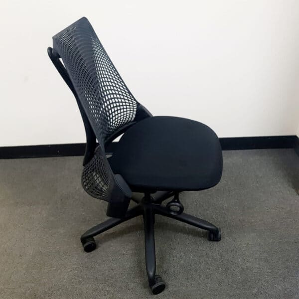 Herman Miller Sayl - Image 2