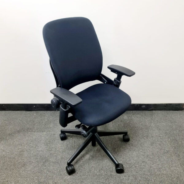 Steelcase Leap V2 - Image 2